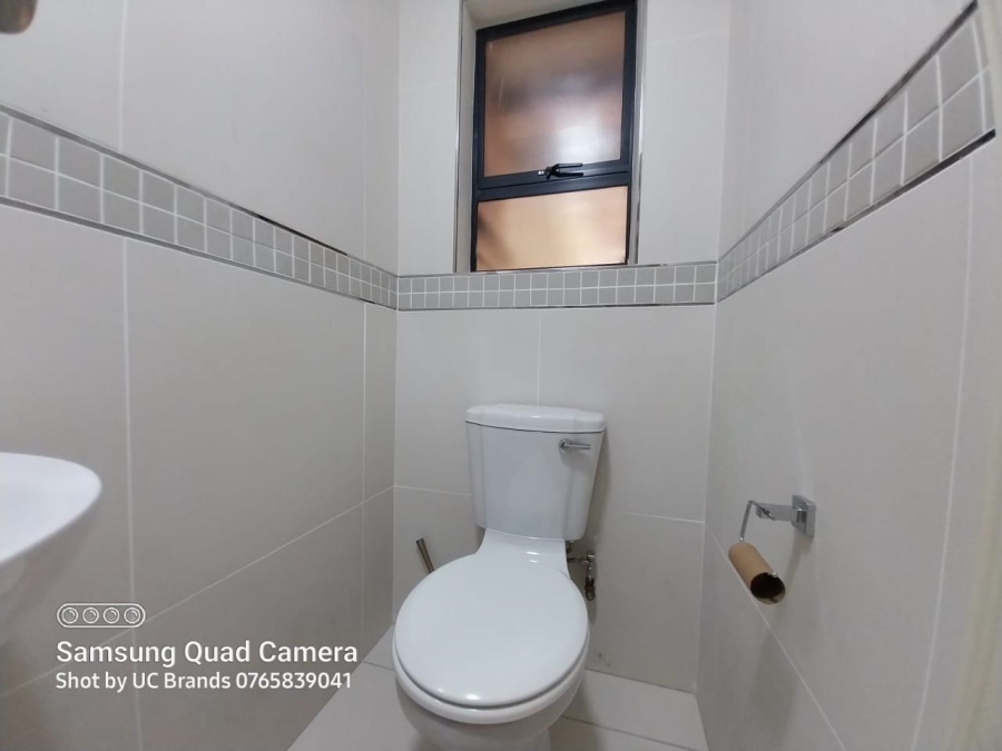2 Bedroom Property for Sale in Umhlanga Ridge KwaZulu-Natal