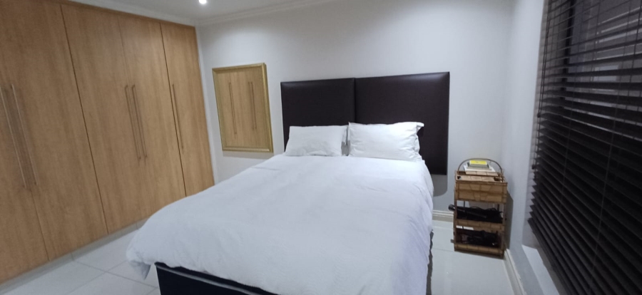 2 Bedroom Property for Sale in Umhlanga Ridge KwaZulu-Natal