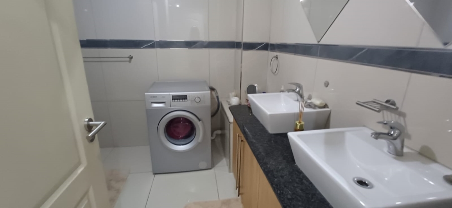 2 Bedroom Property for Sale in Umhlanga Ridge KwaZulu-Natal