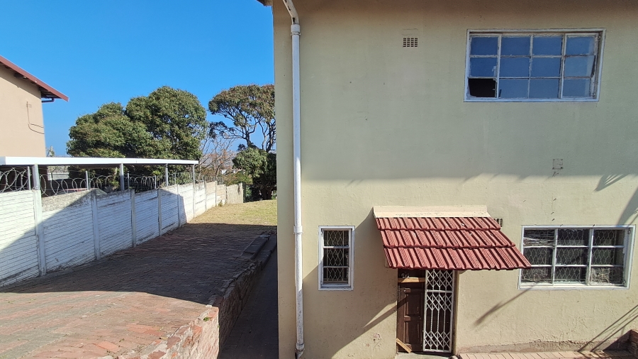 3 Bedroom Property for Sale in Risecliff KwaZulu-Natal