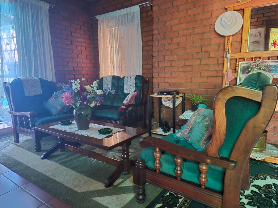 3 Bedroom Property for Sale in Pioneer Park KwaZulu-Natal