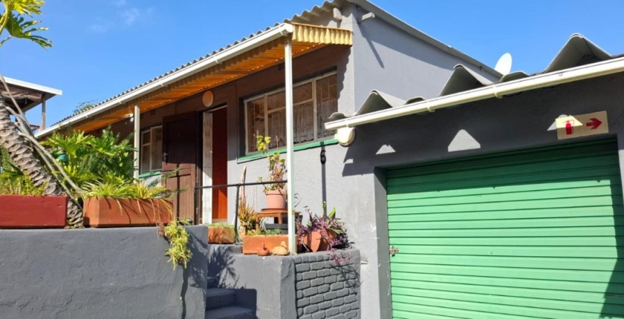 2 Bedroom Property for Sale in Hibberdene KwaZulu-Natal