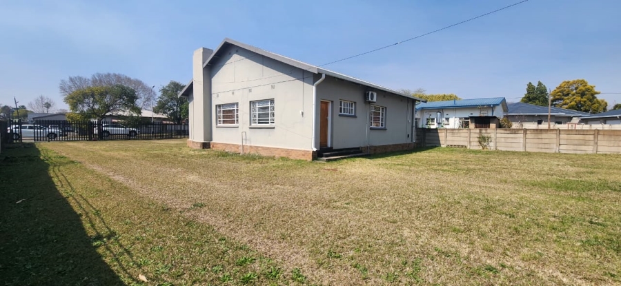 3 Bedroom Property for Sale in Newcastle KwaZulu-Natal