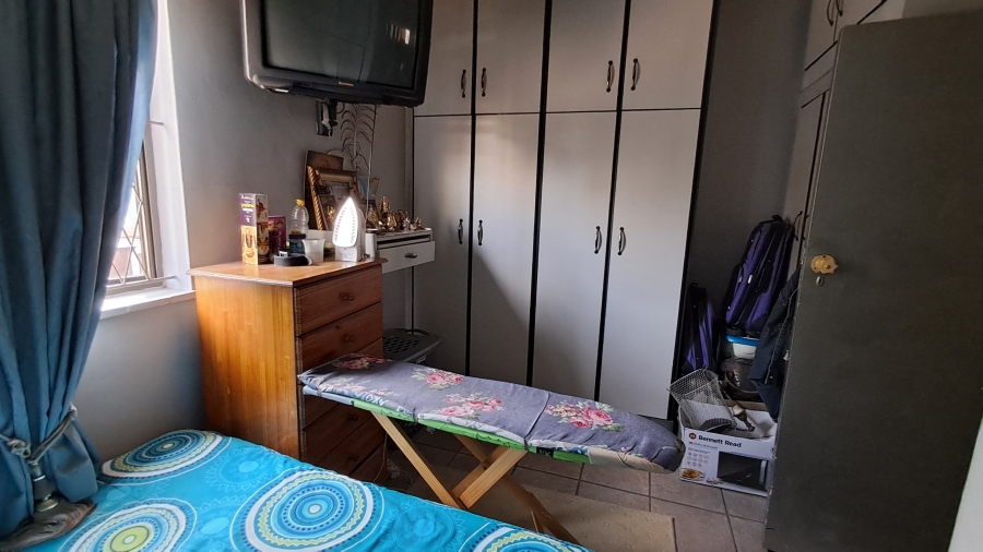 2 Bedroom Property for Sale in Pinetown KwaZulu-Natal