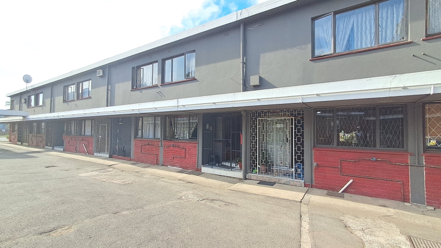 2 Bedroom Property for Sale in Pinetown KwaZulu-Natal