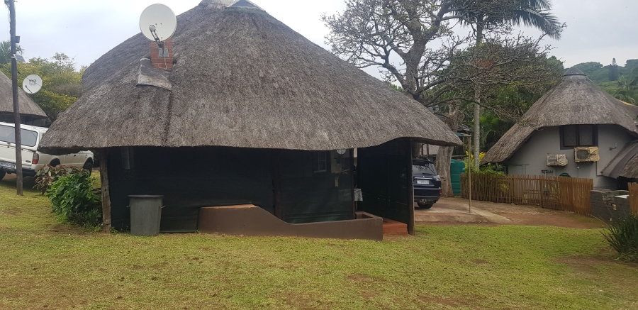 2 Bedroom Property for Sale in Hibberdene KwaZulu-Natal