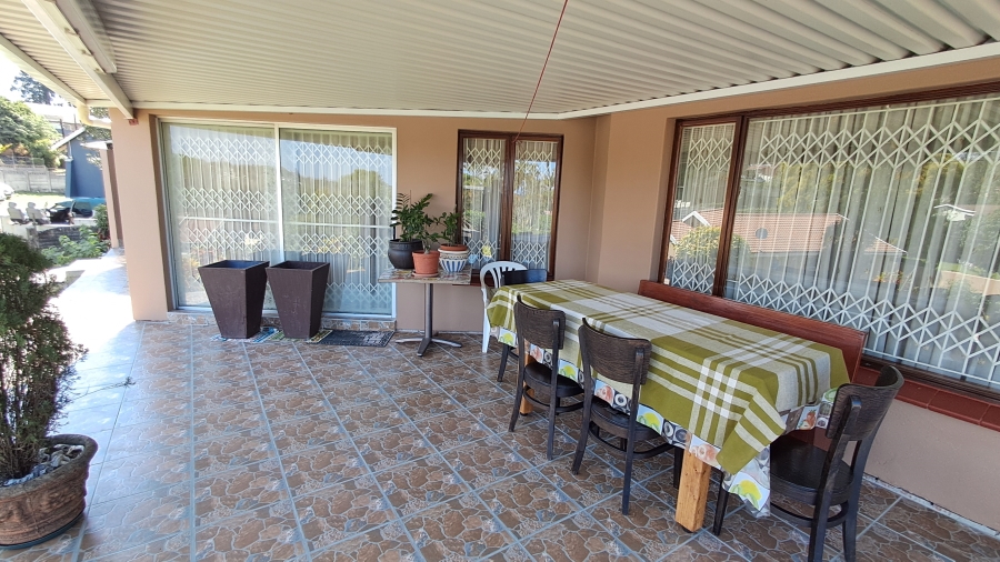 4 Bedroom Property for Sale in Moseley KwaZulu-Natal