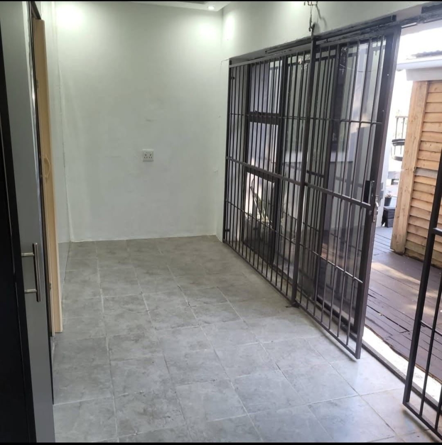 To Let 1 Bedroom Property for Rent in Northdene KwaZulu-Natal
