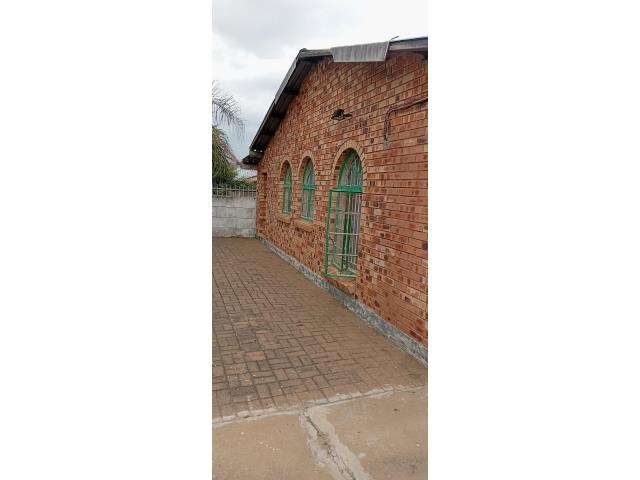 3 Bedroom Property for Sale in Acaciaville KwaZulu-Natal