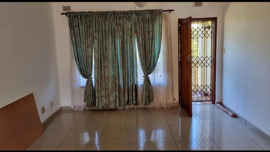 To Let 2 Bedroom Property for Rent in Malvern KwaZulu-Natal