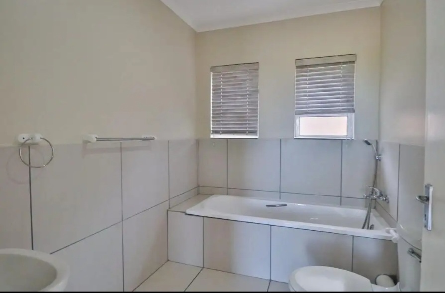 2 Bedroom Property for Sale in Sea Park KwaZulu-Natal