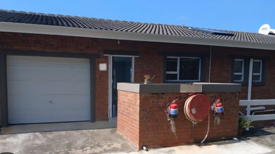 2 Bedroom Property for Sale in Sea Park KwaZulu-Natal