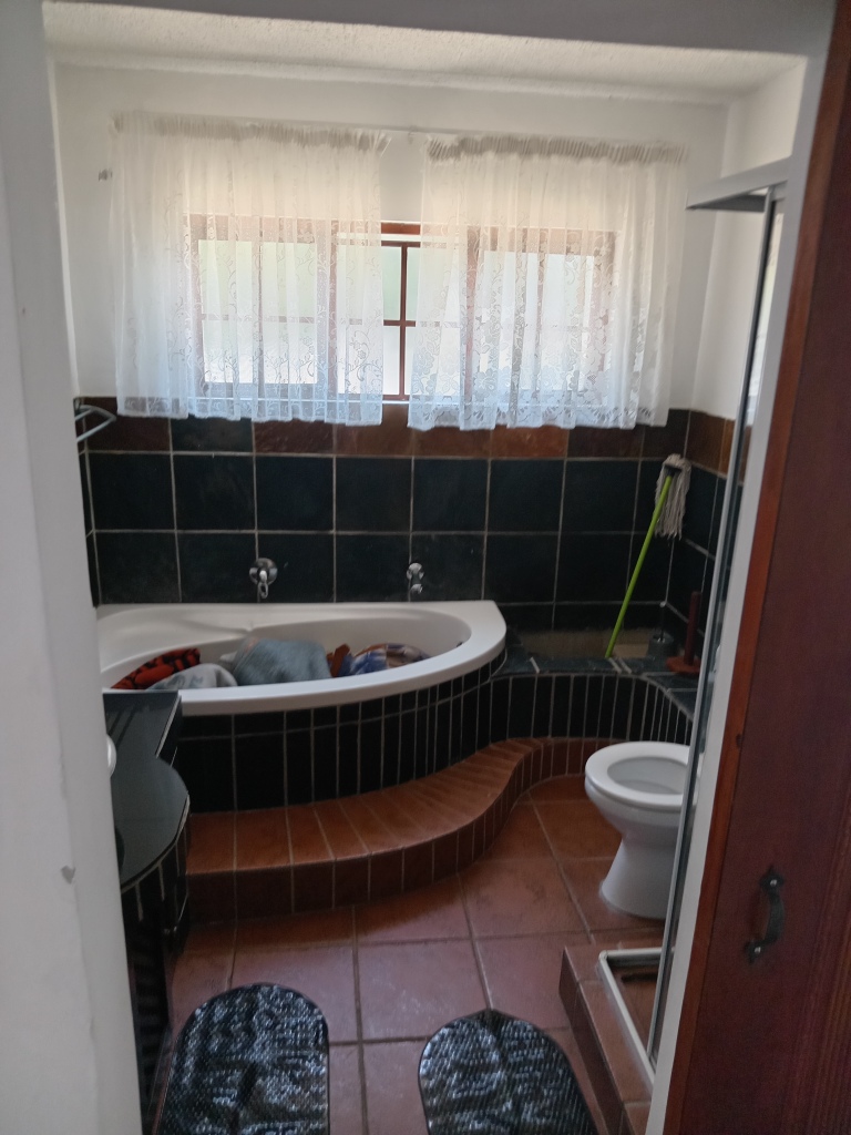 7 Bedroom Property for Sale in Ramsgate KwaZulu-Natal