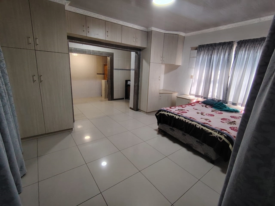 7 Bedroom Property for Sale in Newcastle KwaZulu-Natal