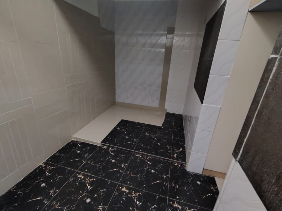 7 Bedroom Property for Sale in Newcastle KwaZulu-Natal