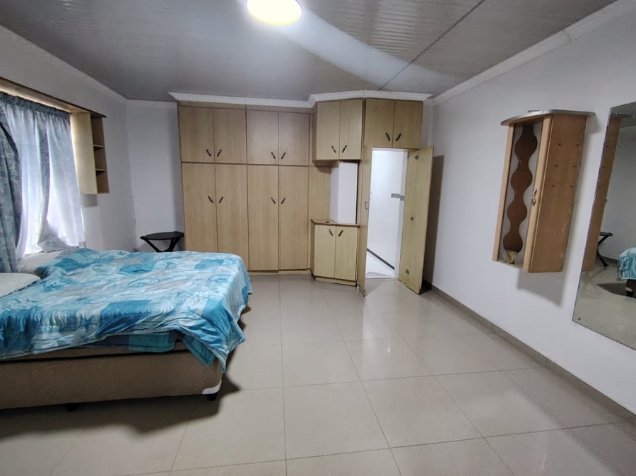 7 Bedroom Property for Sale in Newcastle KwaZulu-Natal