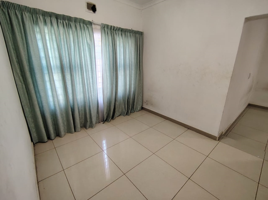 7 Bedroom Property for Sale in Newcastle KwaZulu-Natal