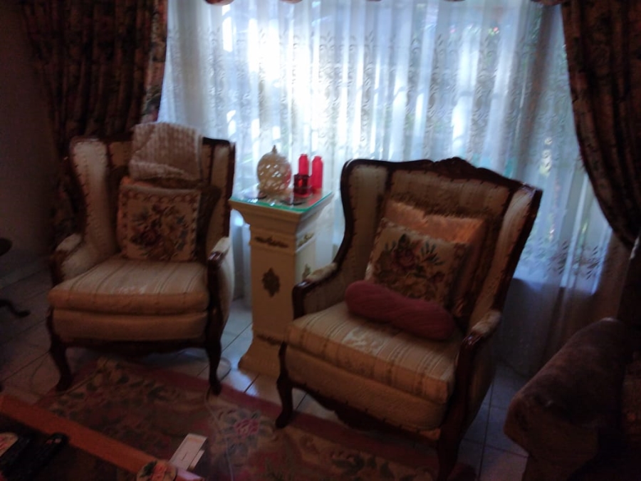 3 Bedroom Property for Sale in Aviary Hill KwaZulu-Natal