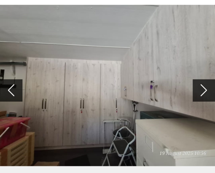 3 Bedroom Property for Sale in Aviary Hill KwaZulu-Natal