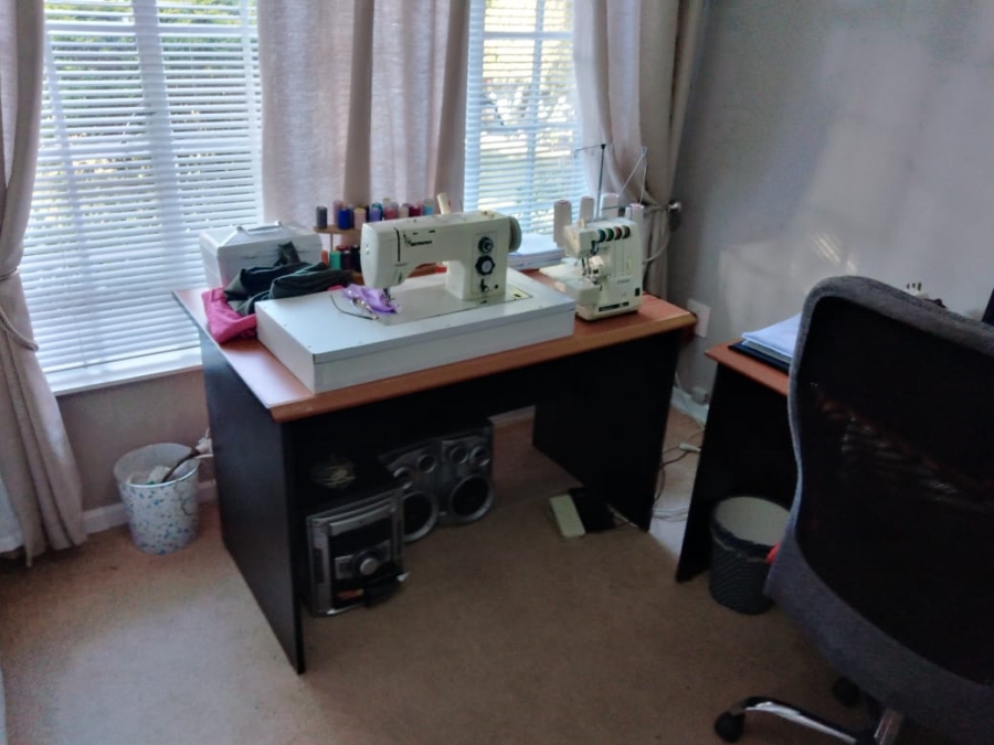 3 Bedroom Property for Sale in Pioneer Park KwaZulu-Natal