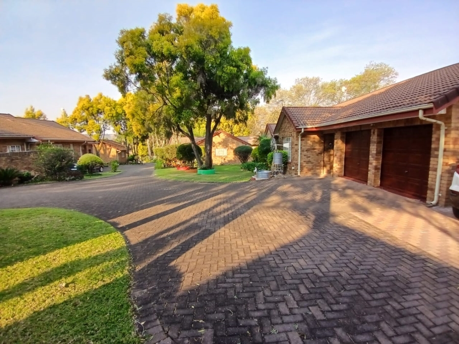 3 Bedroom Property for Sale in Pioneer Park KwaZulu-Natal