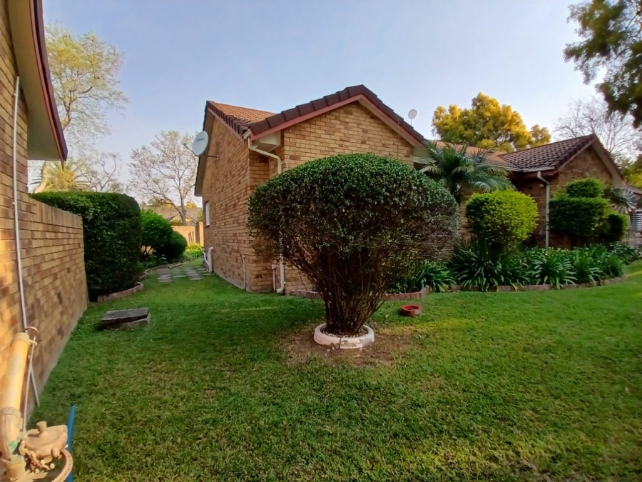 3 Bedroom Property for Sale in Pioneer Park KwaZulu-Natal