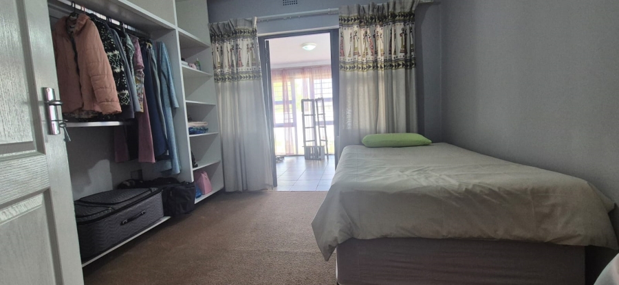 2 Bedroom Property for Sale in Sunnyridge KwaZulu-Natal