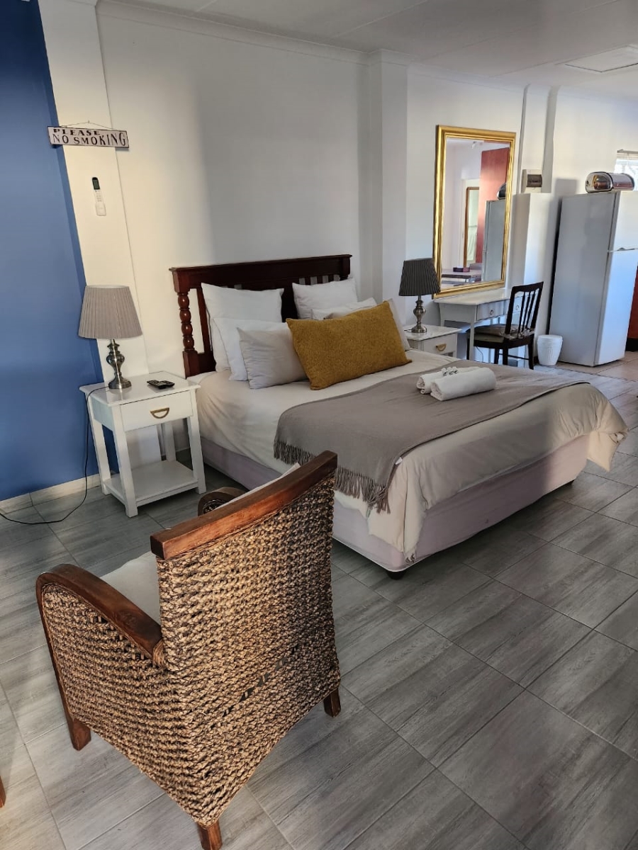 2 Bedroom Property for Sale in Sunnyridge KwaZulu-Natal