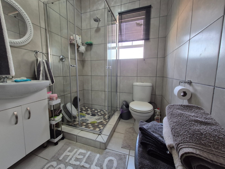 0 Bedroom Property for Sale in Sunnyridge KwaZulu-Natal