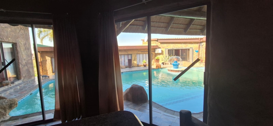 3 Bedroom Property for Sale in Signal Hill KwaZulu-Natal