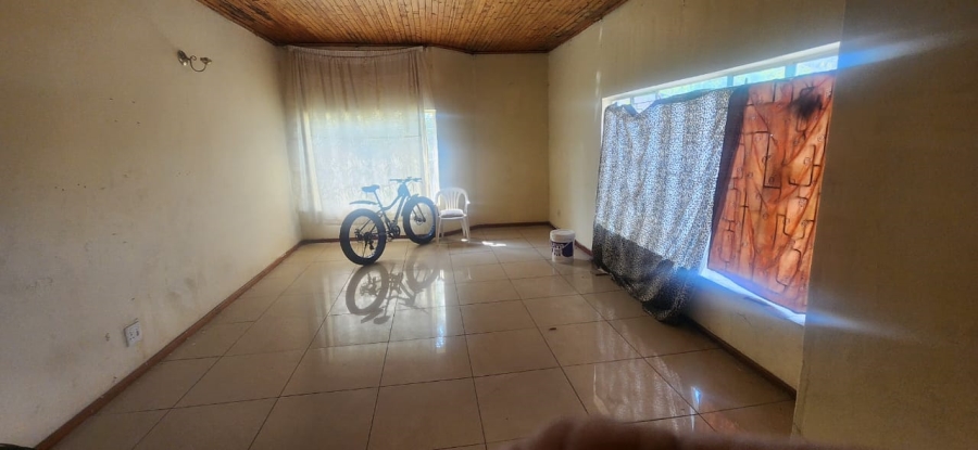 4 Bedroom Property for Sale in Fairleigh KwaZulu-Natal