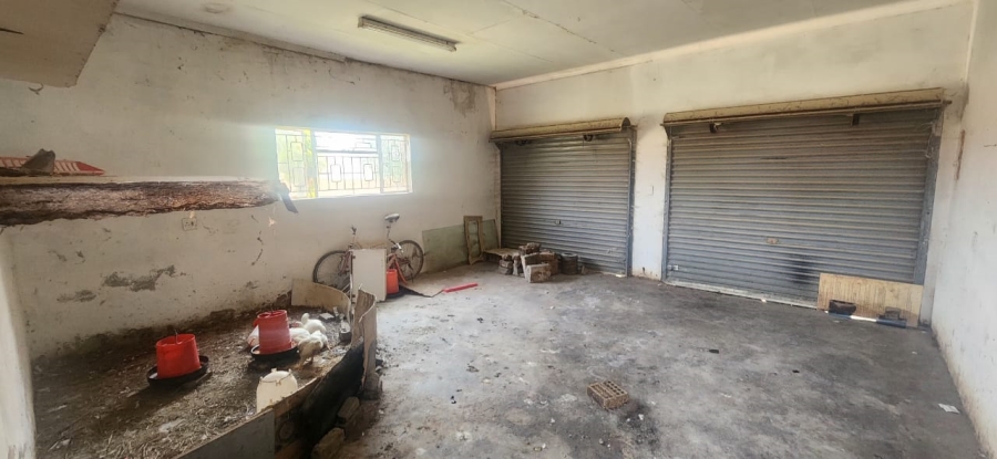 4 Bedroom Property for Sale in Fairleigh KwaZulu-Natal