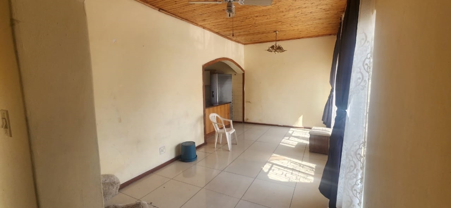4 Bedroom Property for Sale in Fairleigh KwaZulu-Natal