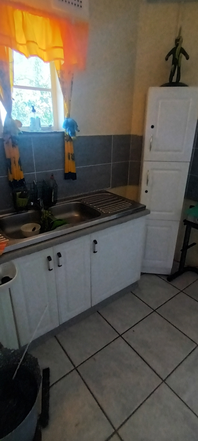 5 Bedroom Property for Sale in Hibberdene KwaZulu-Natal