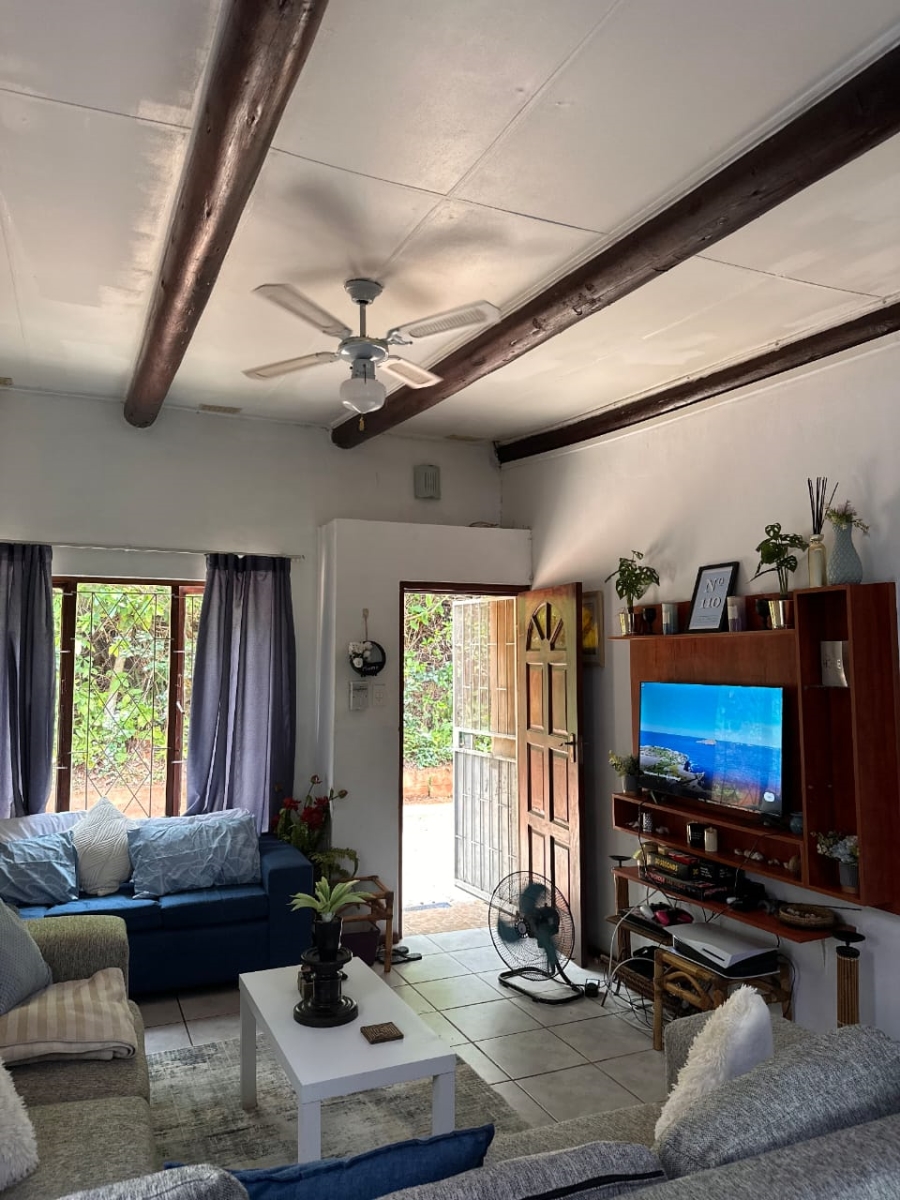 2 Bedroom Property for Sale in Umzumbe KwaZulu-Natal