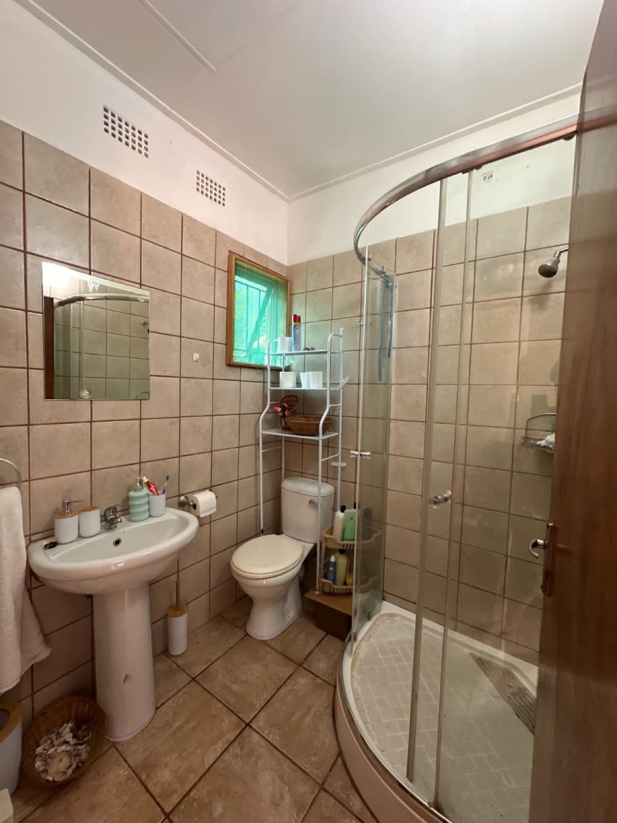 2 Bedroom Property for Sale in Umzumbe KwaZulu-Natal