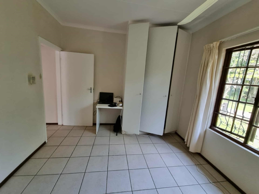 To Let 3 Bedroom Property for Rent in Umtentweni KwaZulu-Natal