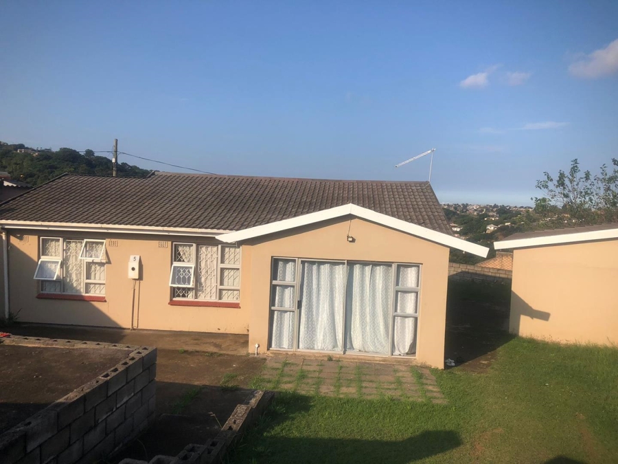 To Let 4 Bedroom Property for Rent in Umlazi Z KwaZulu-Natal