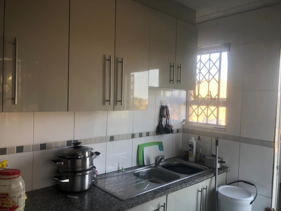 To Let 4 Bedroom Property for Rent in Umlazi Z KwaZulu-Natal
