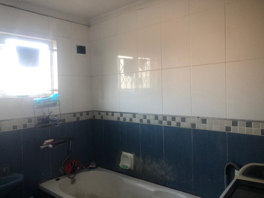 To Let 4 Bedroom Property for Rent in Umlazi Z KwaZulu-Natal