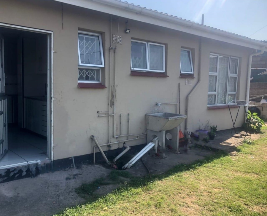 To Let 4 Bedroom Property for Rent in Umlazi Z KwaZulu-Natal