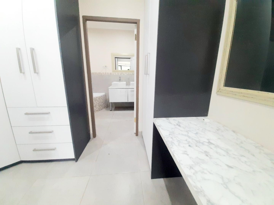 3 Bedroom Property for Sale in Palm Lakes Estate KwaZulu-Natal