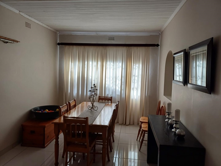 To Let 4 Bedroom Property for Rent in Panorama KwaZulu-Natal