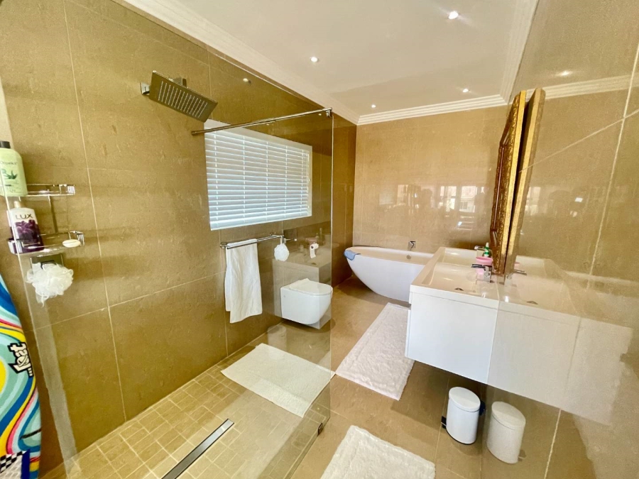 3 Bedroom Property for Sale in Umhlanga KwaZulu-Natal