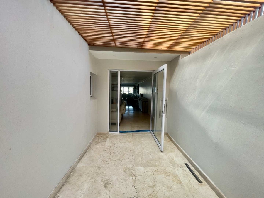 3 Bedroom Property for Sale in Umhlanga KwaZulu-Natal
