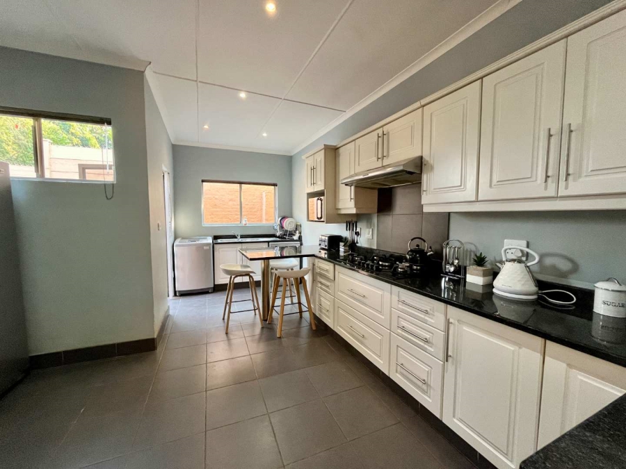 4 Bedroom Property for Sale in Glen Anil KwaZulu-Natal