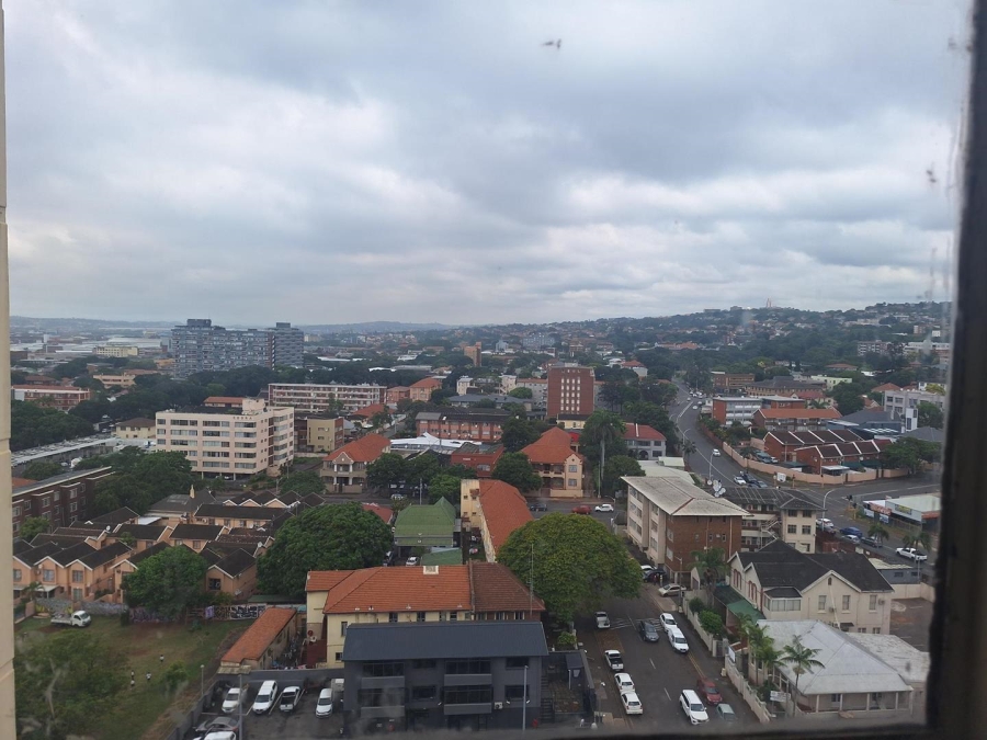 1 Bedroom Property for Sale in Berea KwaZulu-Natal