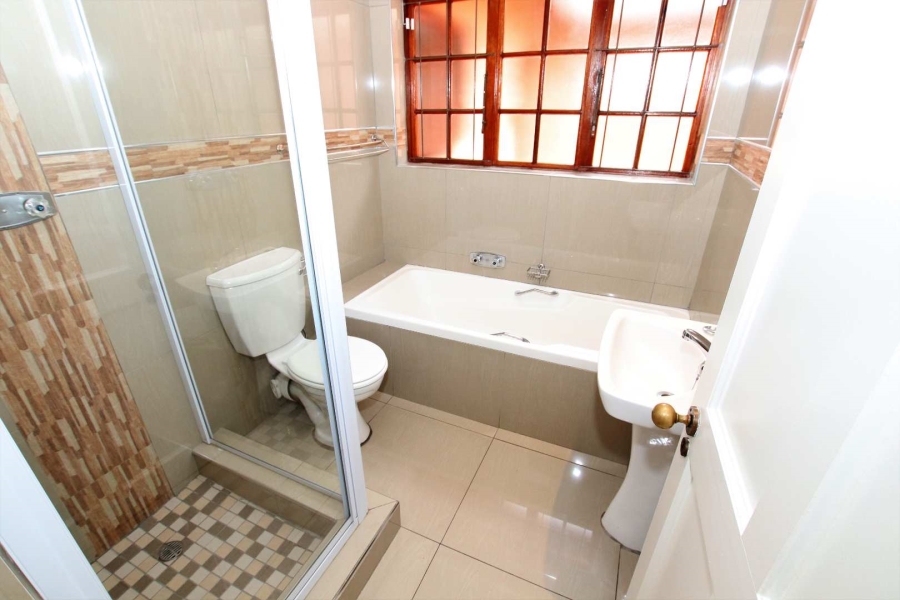To Let 3 Bedroom Property for Rent in Somerset Park KwaZulu-Natal
