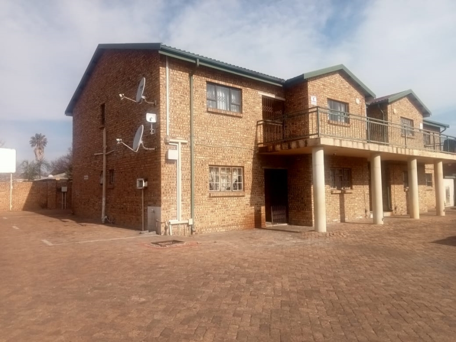2 Bedroom Property for Sale in Newcastle KwaZulu-Natal