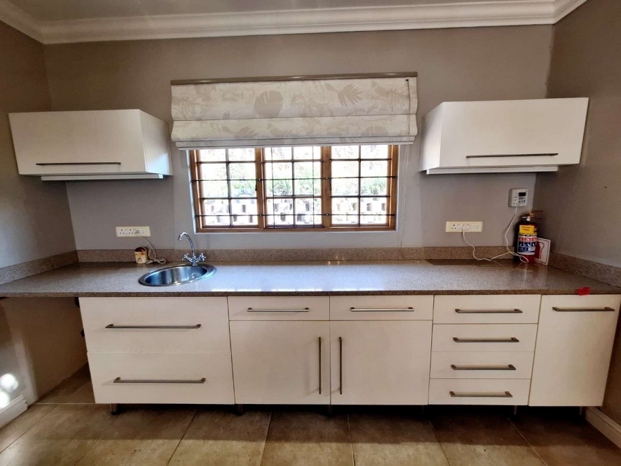 To Let 3 Bedroom Property for Rent in Assagay KwaZulu-Natal